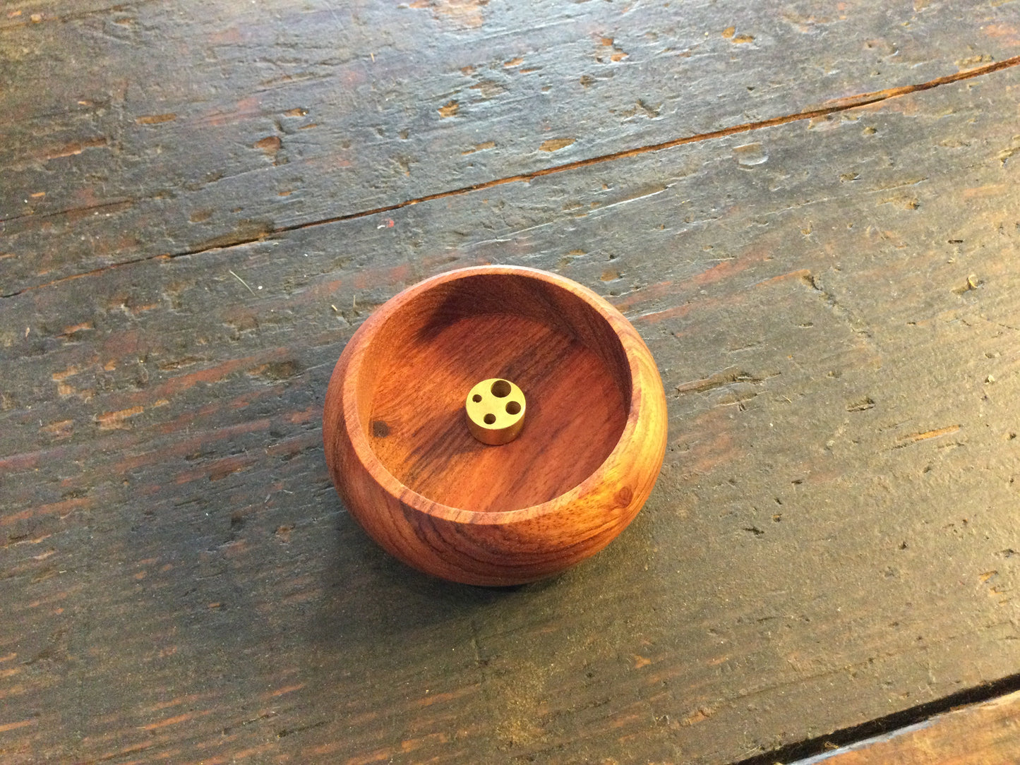 Wooden incense bowls