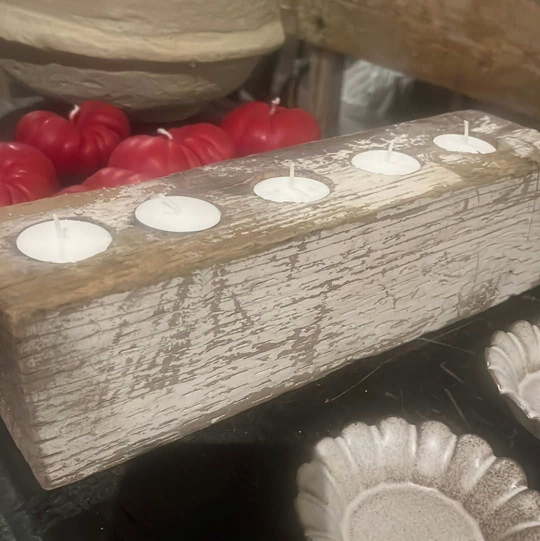 Wooden candle vessel