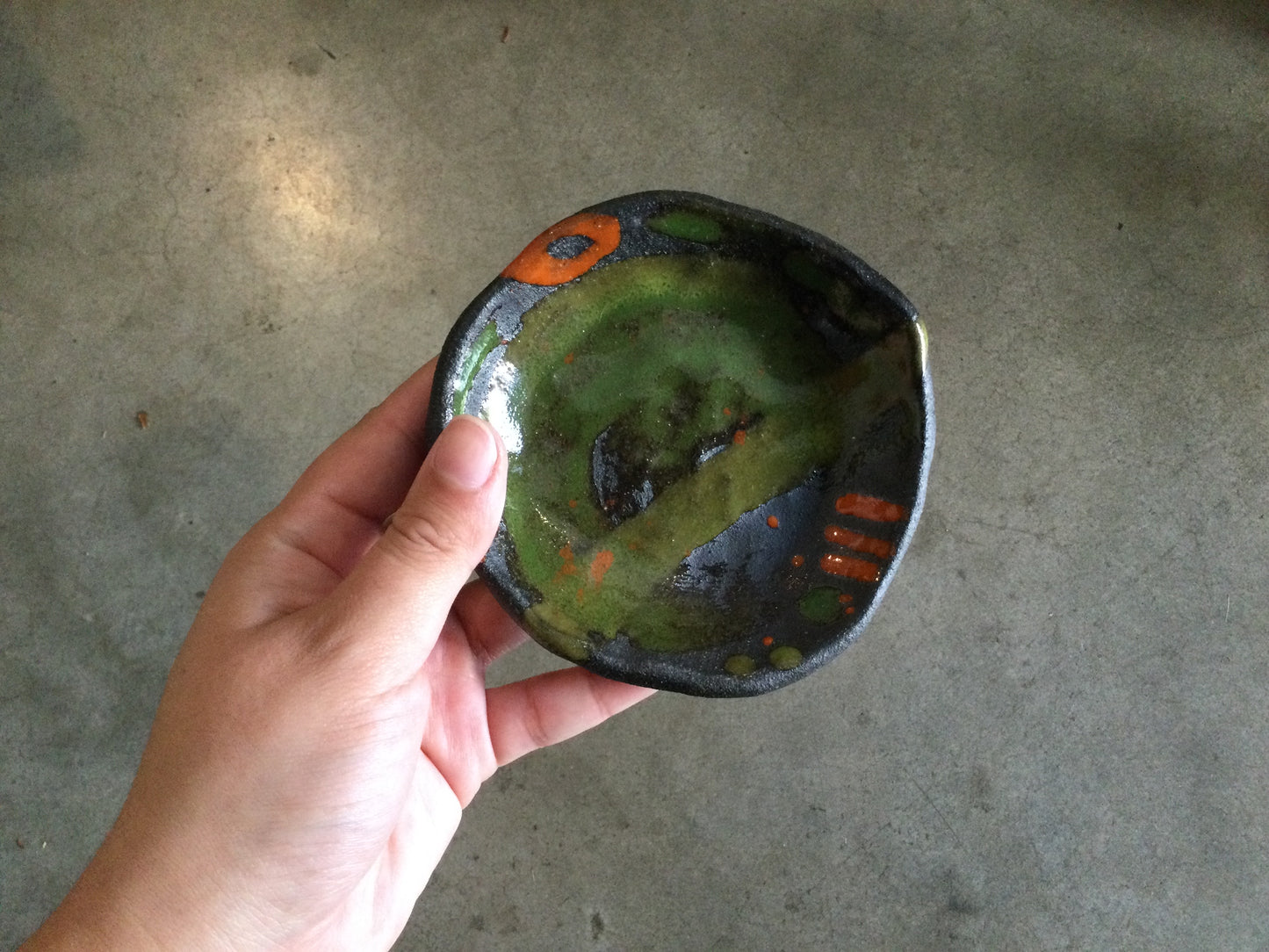 Green Orange Grey Dish