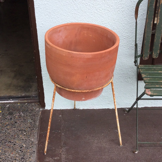 Planter + Stand