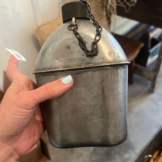 Metal canteen flask