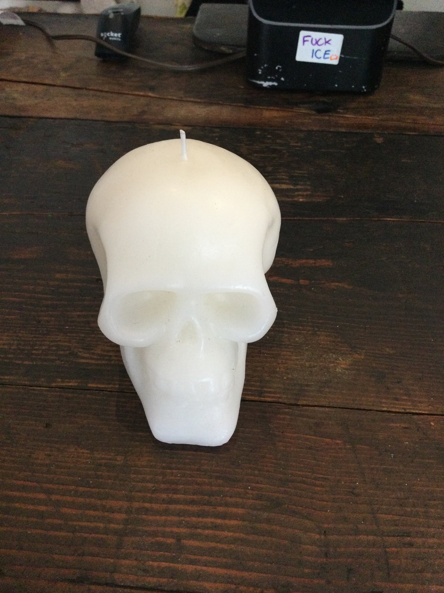 Skull candle