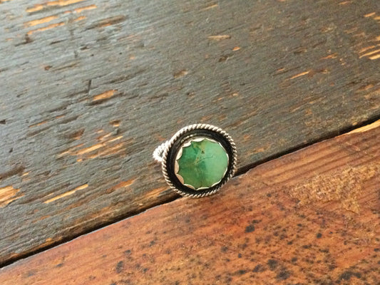 Scalloped Round Turquoise Ring
